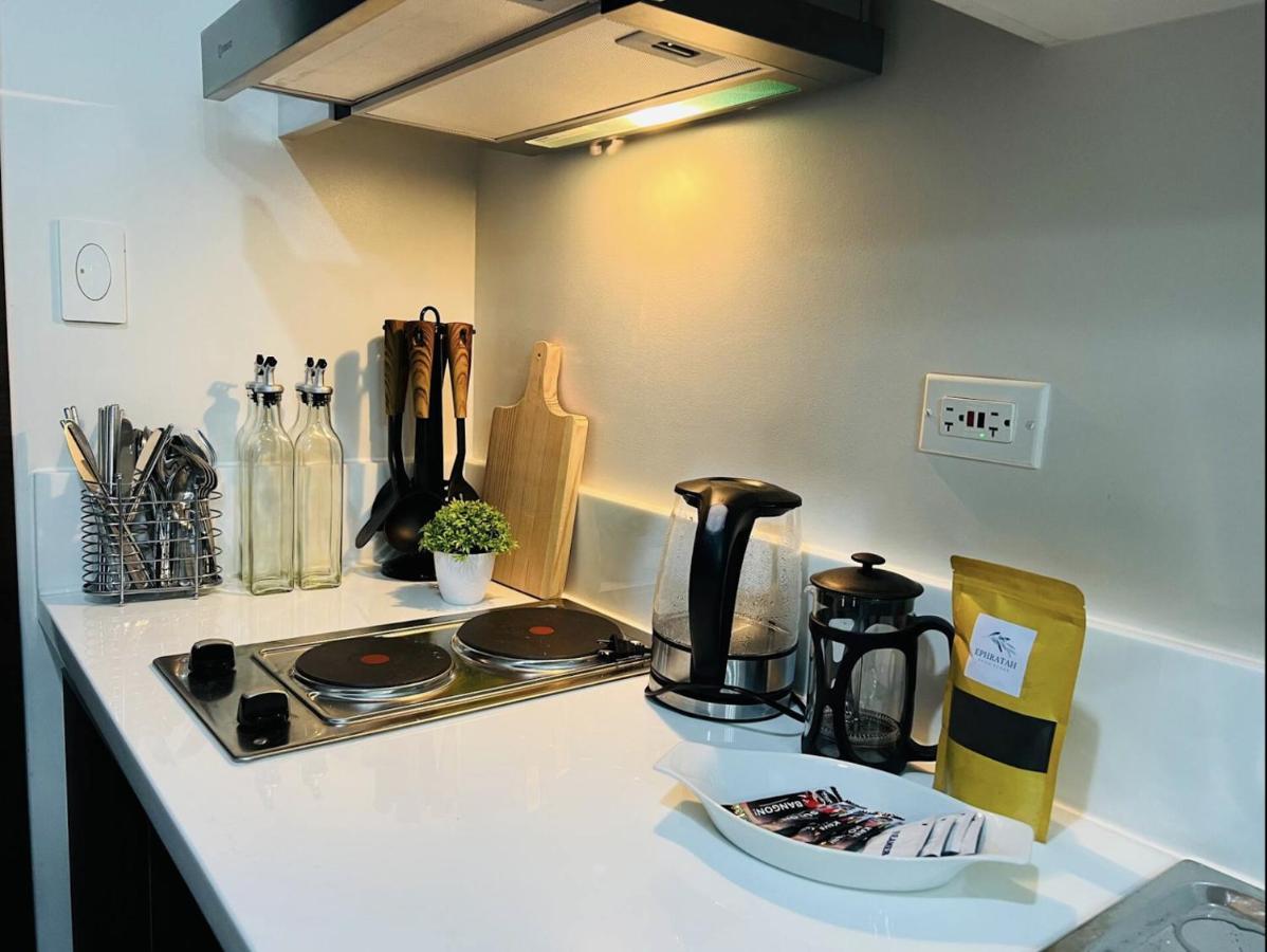 Air Residence Makati 马尼拉 外观 照片